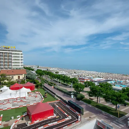 The Promenade Luxury Wellness 5* Ριτσιόνε