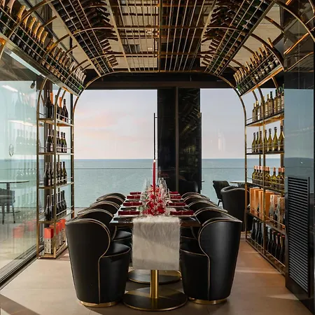 The Promenade Luxury Wellness 리치오네