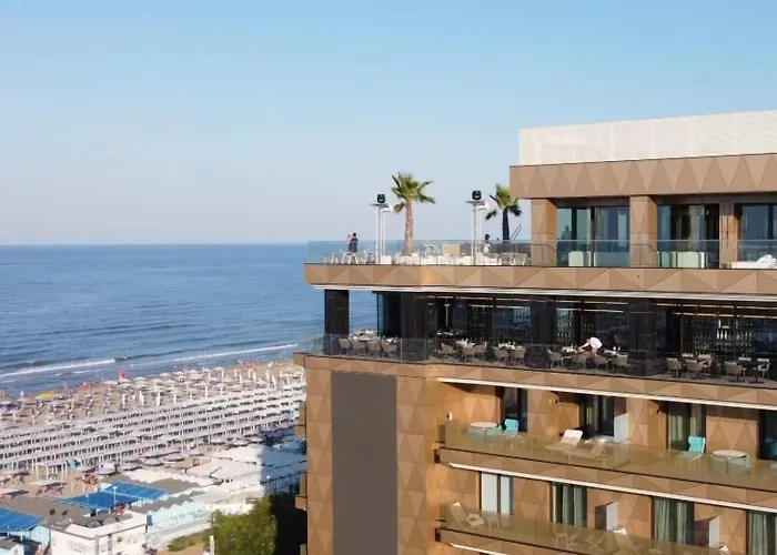 The Promenade Luxury Wellness 5*