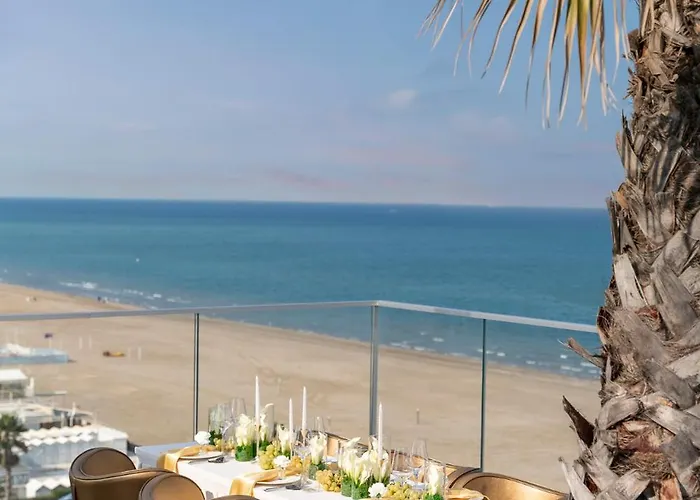 The Promenade Luxury Wellness Hotel