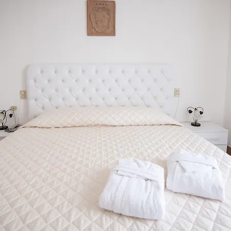 The Promenade Luxury Wellness Ξενοδοχείο 5*