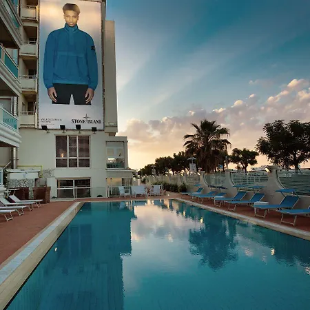 The Promenade Luxury Wellness