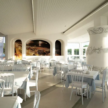 The Promenade Luxury Wellness