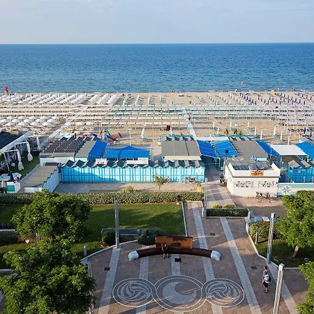 The Promenade Luxury Wellness