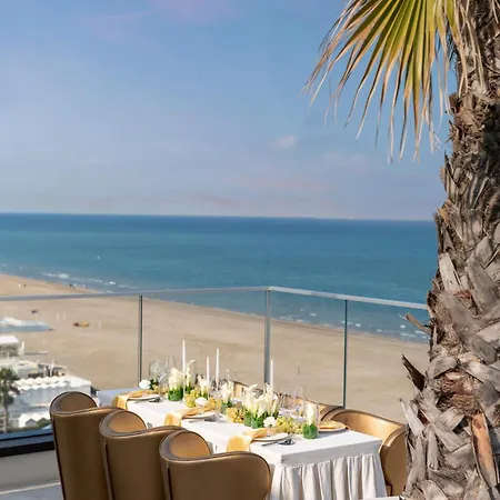 The Promenade Luxury Wellness Hotel