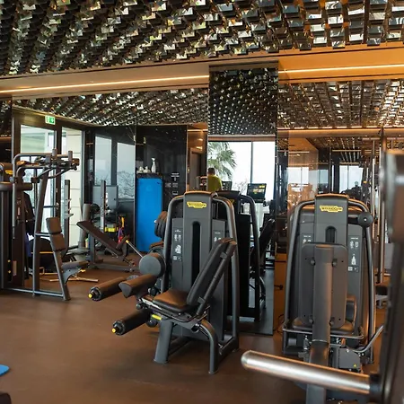 호텔 The Promenade Luxury Wellness