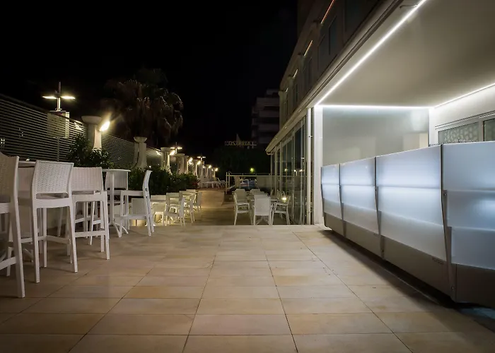 The Promenade Luxury Wellness