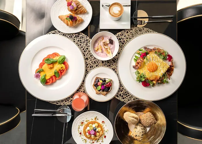 호텔 The Promenade Luxury Wellness 리치오네