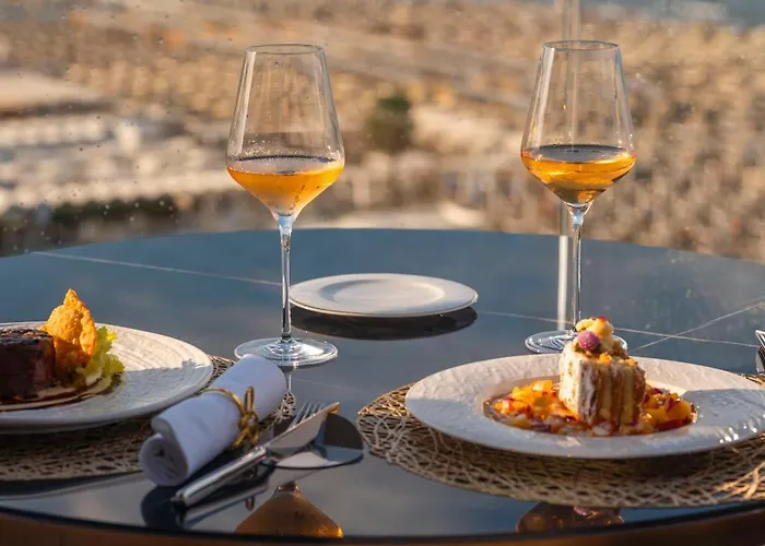 The Promenade Luxury Wellness Отель Риччоне