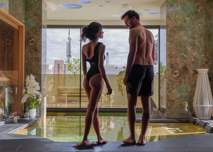 The Promenade Luxury Wellness