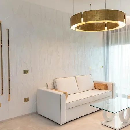 The Promenade Luxury Wellness Hotel 5*