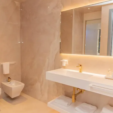 Hotel The Promenade Luxury Wellness Riccione