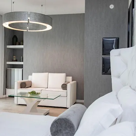 The Promenade Luxury Wellness Hotel 5*