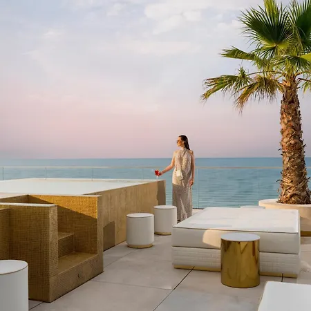 Hotel The Promenade Luxury Wellness 5*