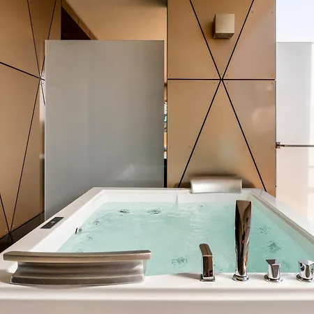 Hotel The Promenade Luxury Wellness 5*